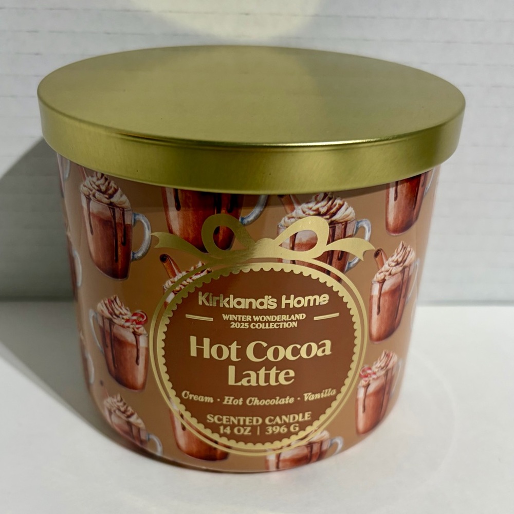 Kirklands Hot Cocoa Latte glass jar 3 Wick 14 oz Christmas Chocolate Candle NEW